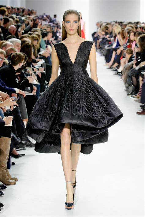 estilo dior|la moda de christian dior.